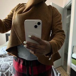 Gracia Peplum Jacket in Cognac